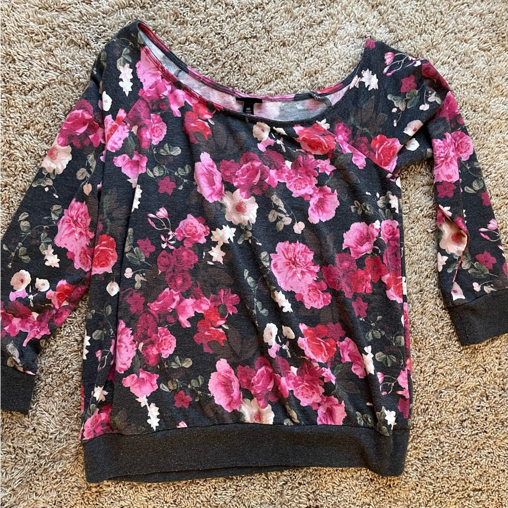 Torrid off the shoulder lightweight French terry sweatshirt, plus size 00, EUC